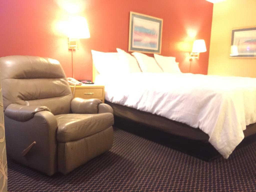 Americas Best Value Inn - Garden City Exteriér fotografie