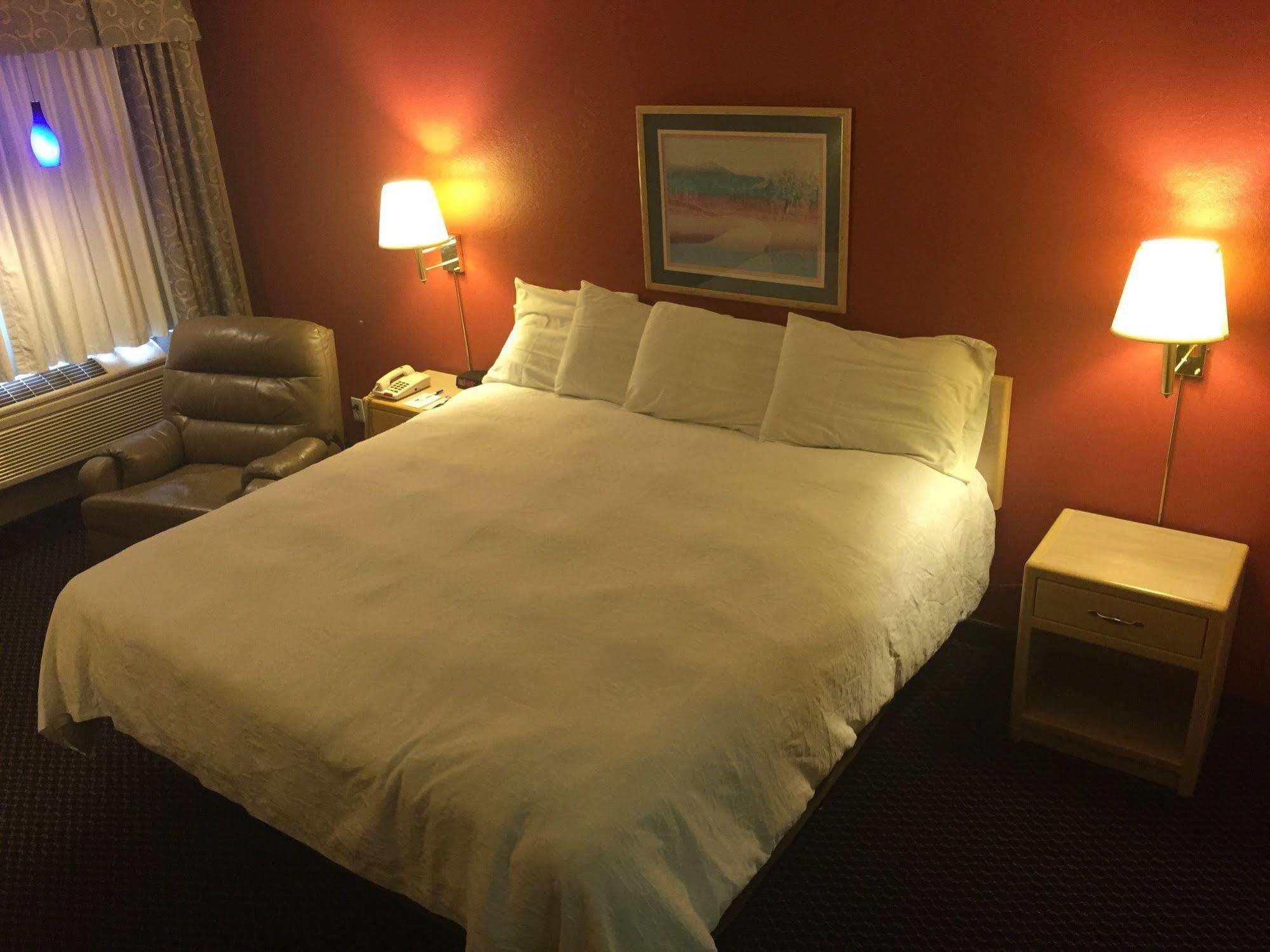 Americas Best Value Inn - Garden City Exteriér fotografie